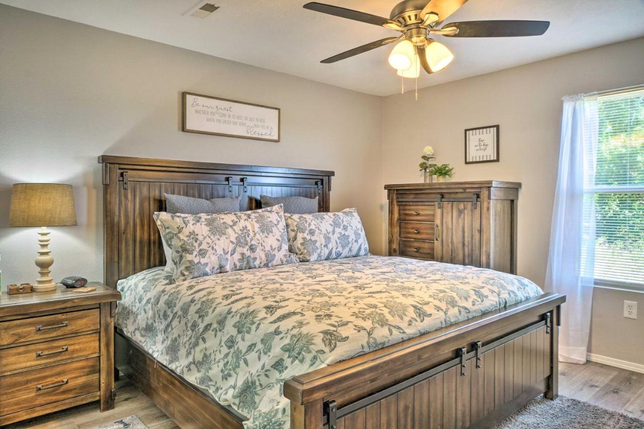 Cozy Condo With Pool Access, 5 Mi To Table Rock Lake Branson Kültér fotó