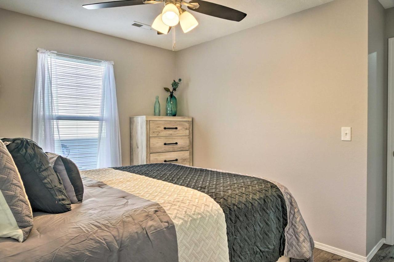 Cozy Condo With Pool Access, 5 Mi To Table Rock Lake Branson Kültér fotó