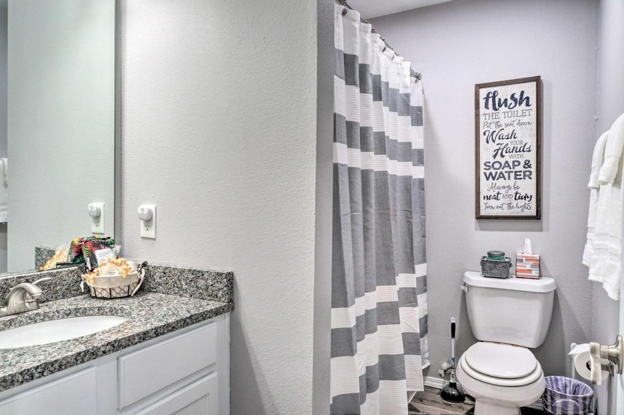 Cozy Condo With Pool Access, 5 Mi To Table Rock Lake Branson Kültér fotó